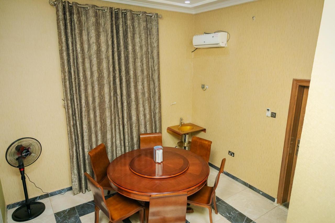 Akingston Residence Ibadan Exterior photo