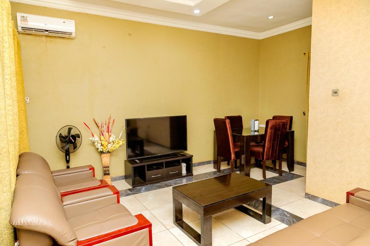 Akingston Residence Ibadan Exterior photo