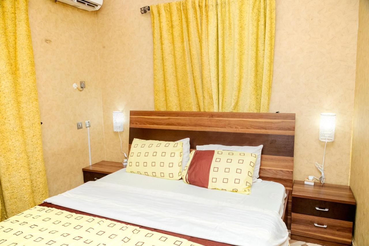 Akingston Residence Ibadan Exterior photo