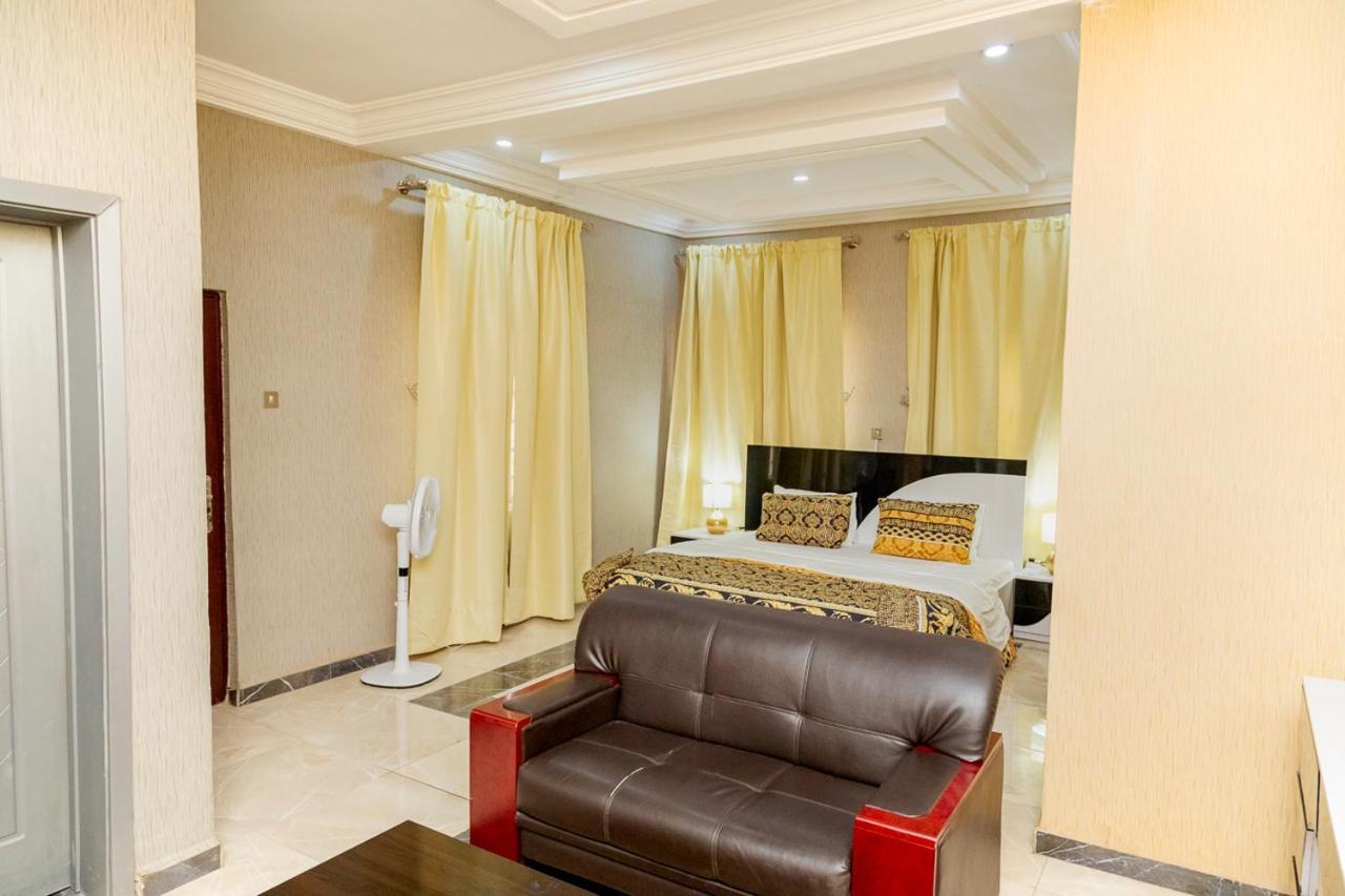 Akingston Residence Ibadan Exterior photo