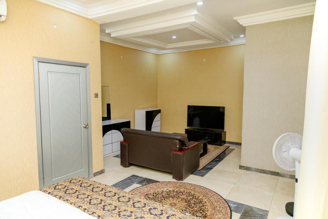 Akingston Residence Ibadan Exterior photo