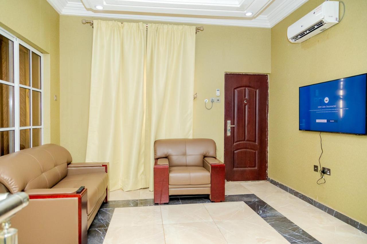Akingston Residence Ibadan Exterior photo