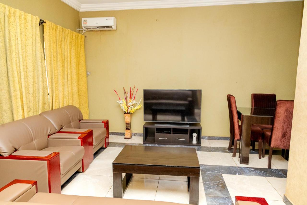 Akingston Residence Ibadan Exterior photo