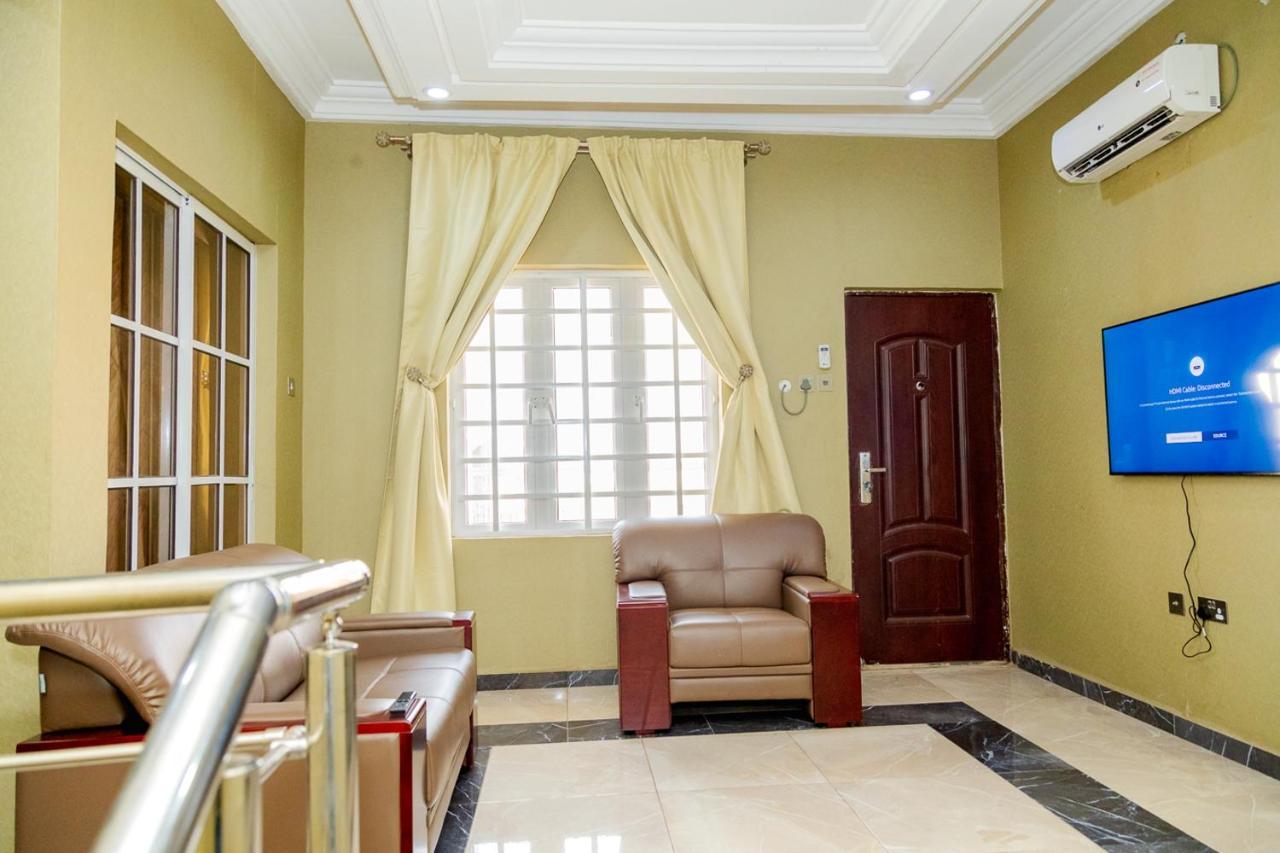 Akingston Residence Ibadan Exterior photo