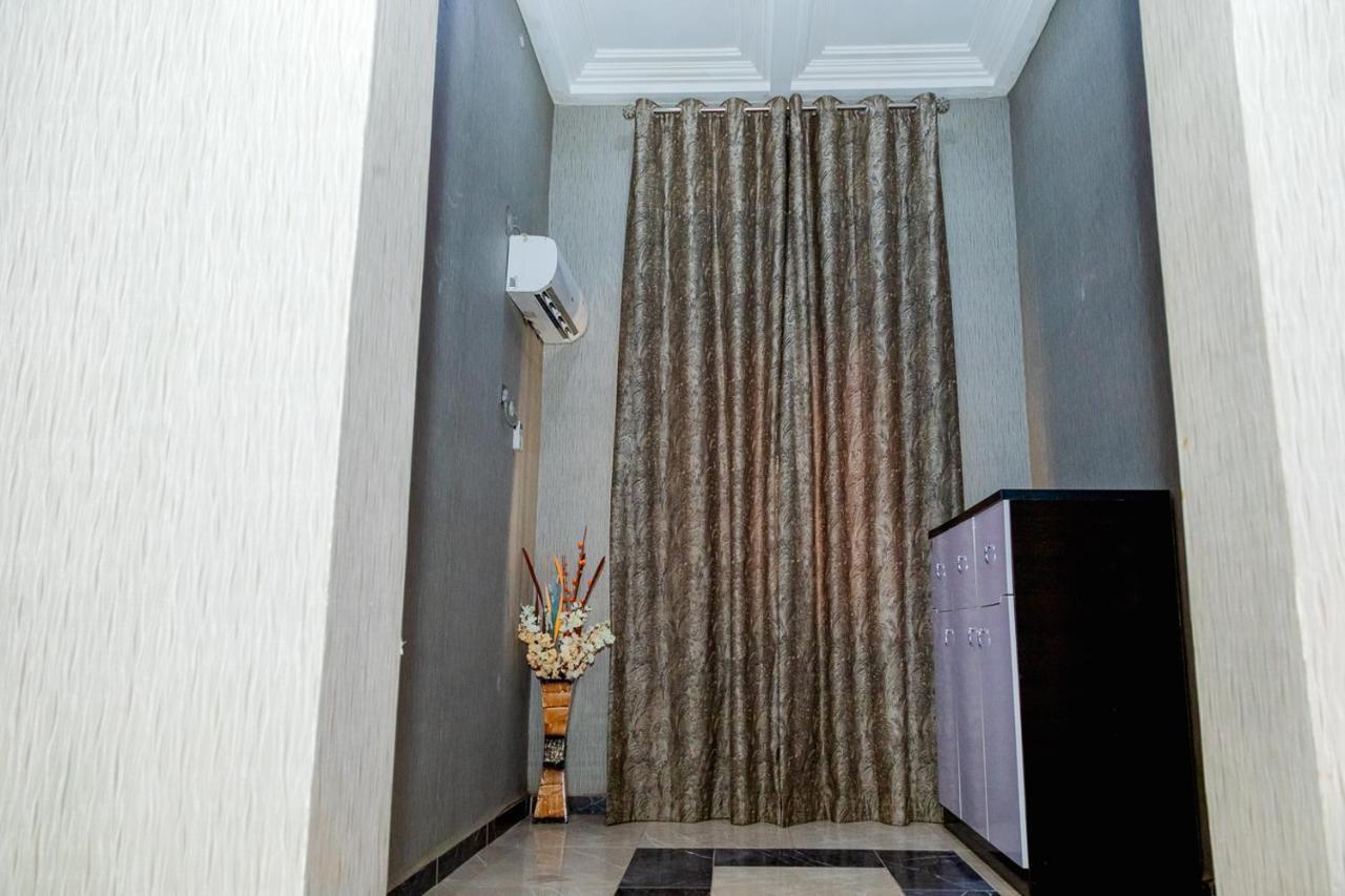 Akingston Residence Ibadan Exterior photo